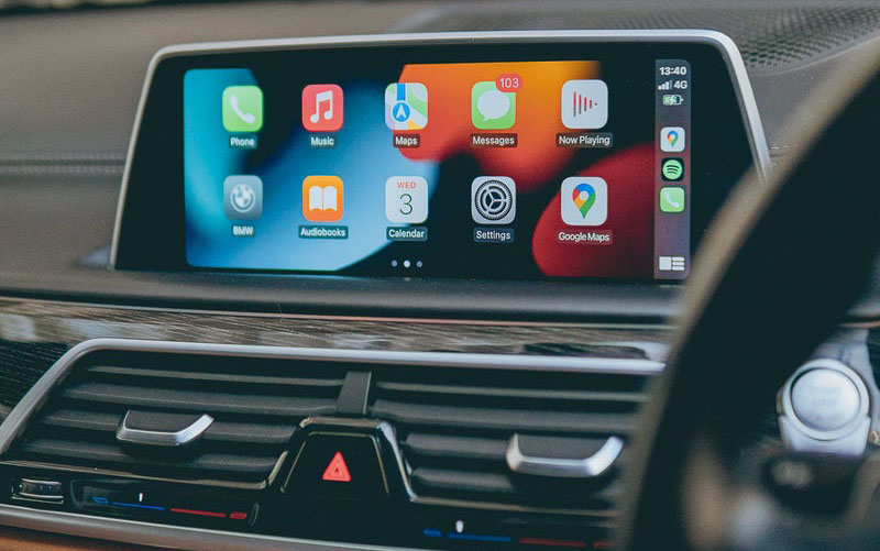 bmw iDrive and apple carplay